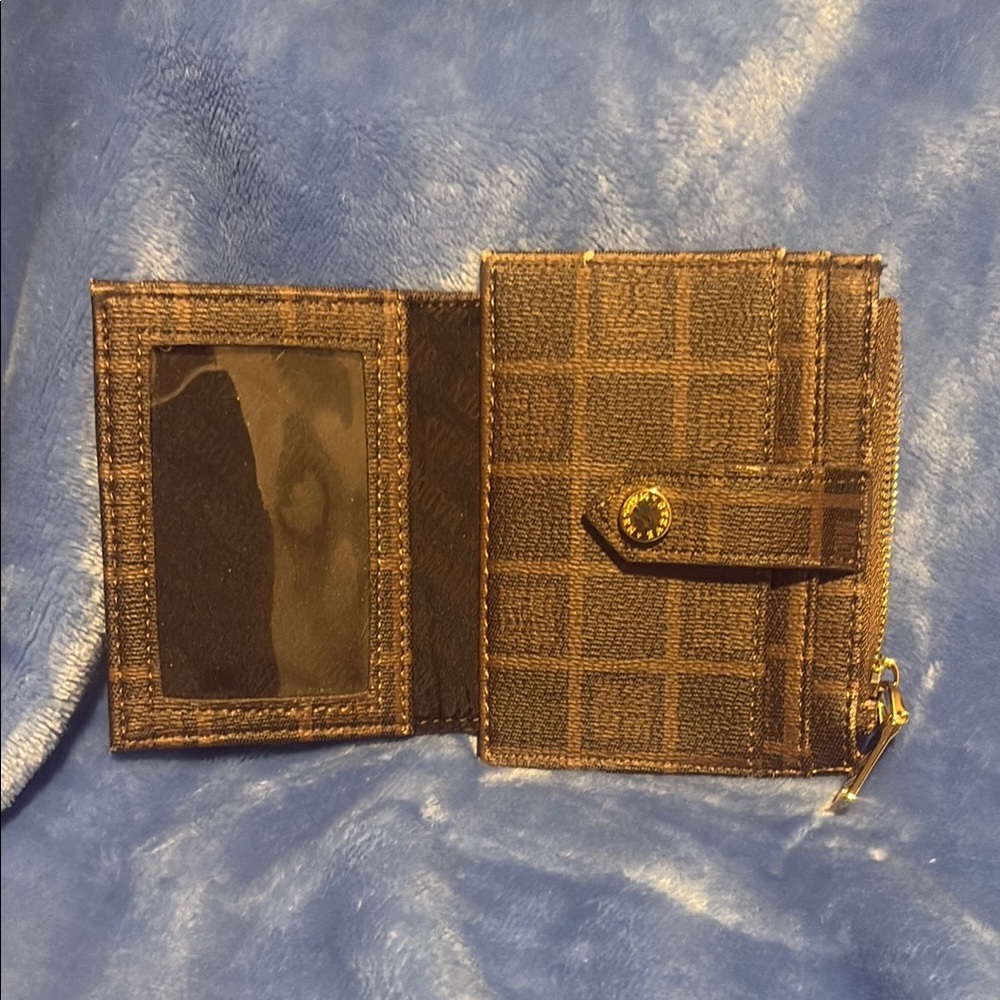 Steve Madden Brown Key Card Holder with Classic Plaid Design